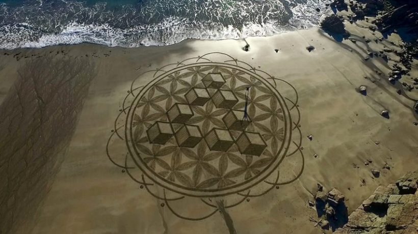 Mysterious Sand Murals on Britain’s beaches