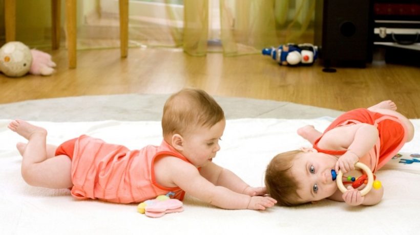 Choosing the Best Clothes for Your Baby: A Few Points to Help
