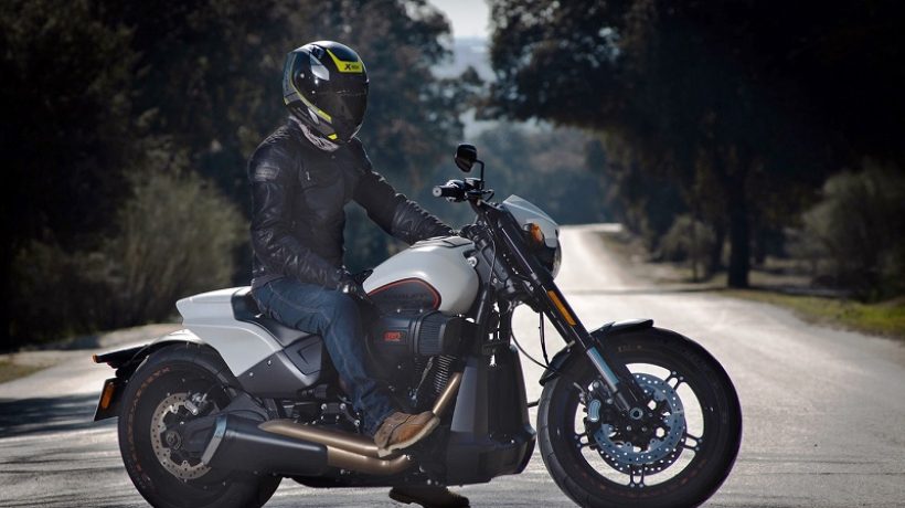 Harley-Davidson FXDR 114: A huge motorcycle with soul dragster and thirst for looks