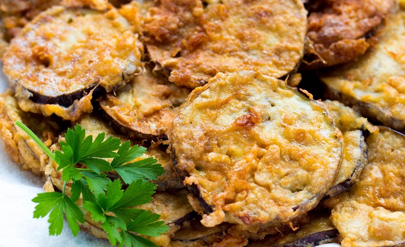 Fried eggplants: many tasty recipes to enhance the many properties of these vegetables