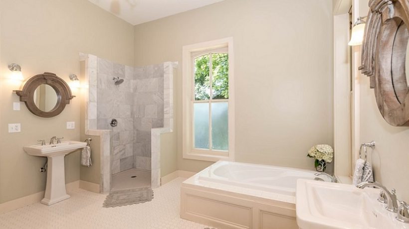 Six ideas to decorate the bathroom