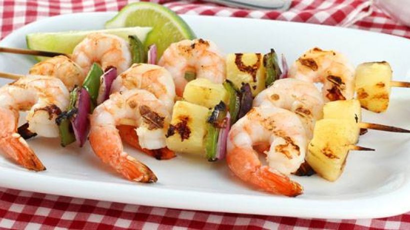 How to cook fish skewers
