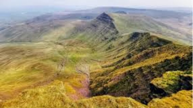 Walking to the Summit of Pen Y Fan