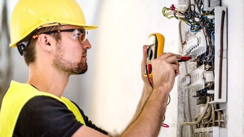 Five Qualities You Need to Look for When Working with an Electrician