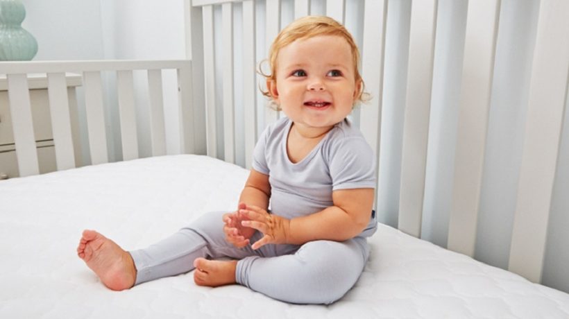 What are the best mattress covers for newborns in a crib?