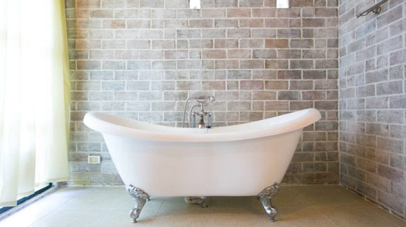 How Much Does It Cost To Install A Bathtub?