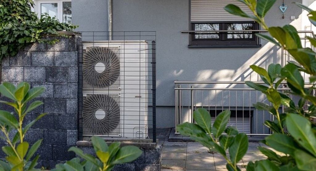 23 Pros and Cons of Air Source Heat Pumps (With Real Example)